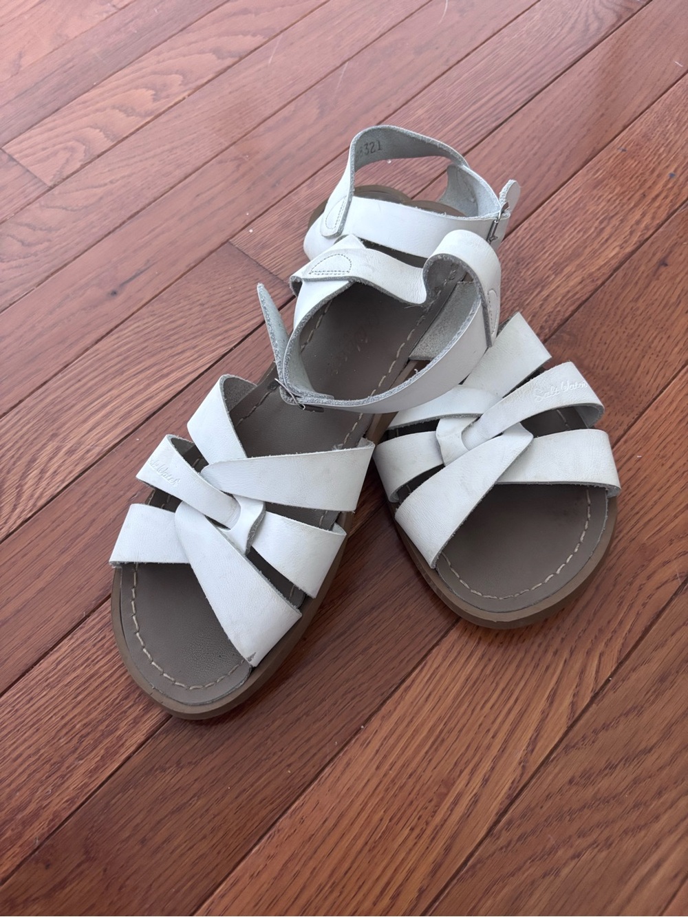 Women' Salt Water Sandals with Ankle Strap